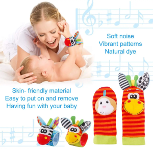 Комплект чорапи и гривни за бебета