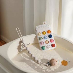 Силиконов попит телефон за бебе